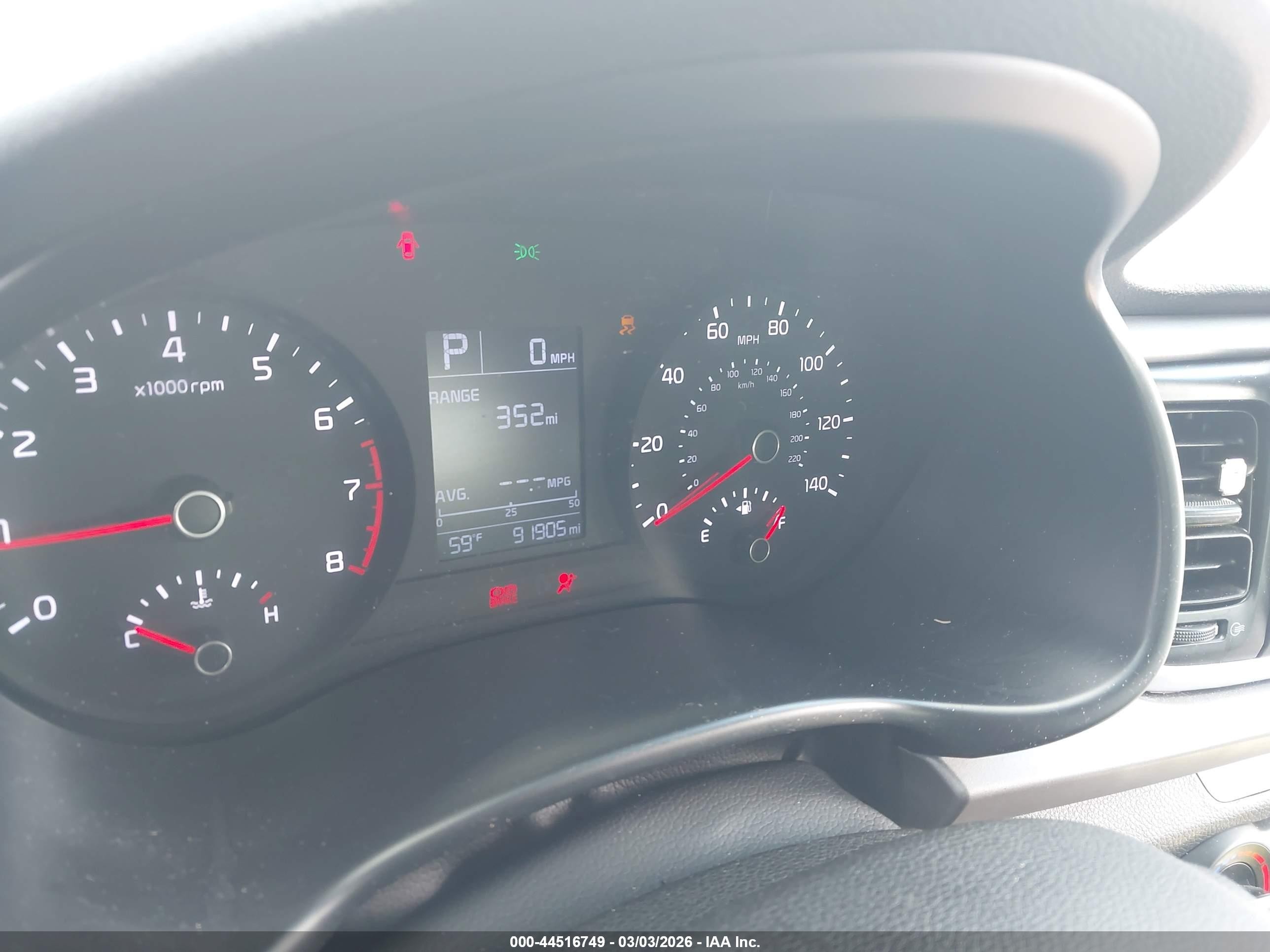 2018 Kia Rio S Silver vin: 3KPA24AB0JE120184