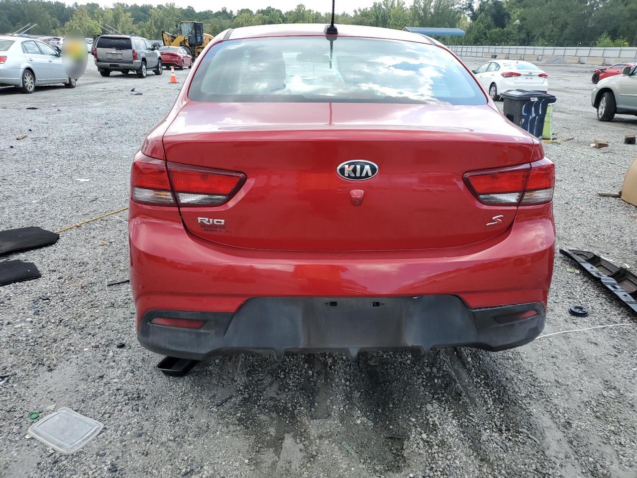 2018 Kia Rio Lx Красный vin: 3KPA24AB5JE058359