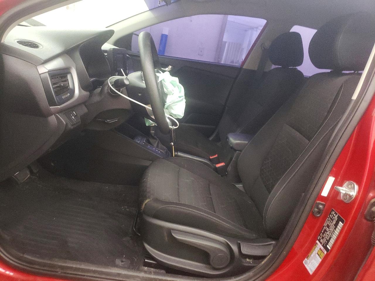 2018 Kia Rio S Красный vin: 3KPA24AB7JE060372