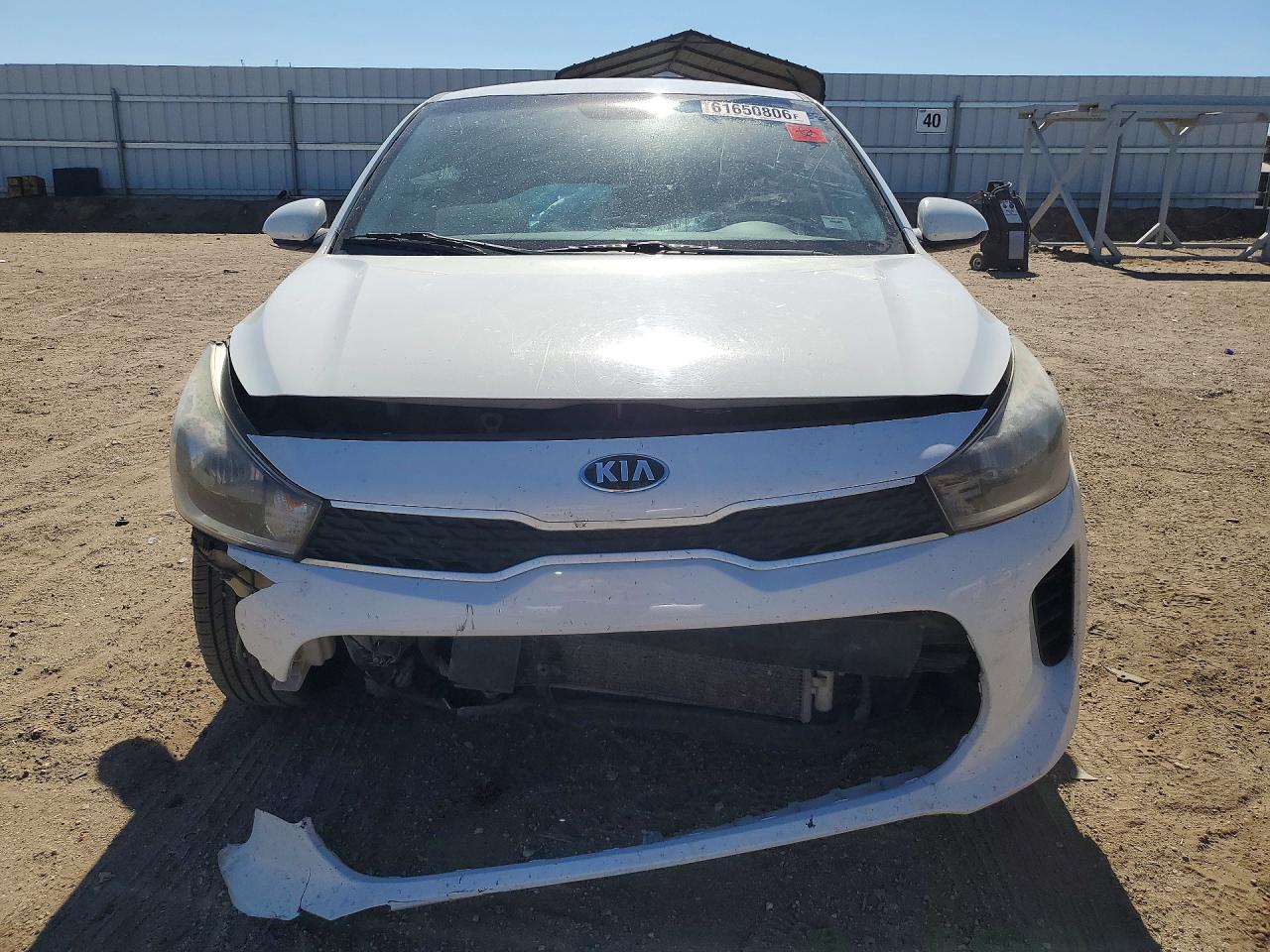 2019 Kia Rio S White vin: 3KPA24AB8KE205436