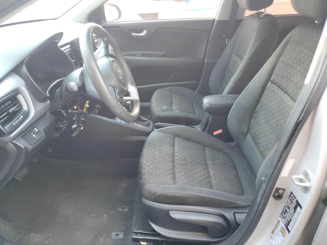 2018 Kia Rio Lx Серебряный vin: 3KPA24ABXJE094998