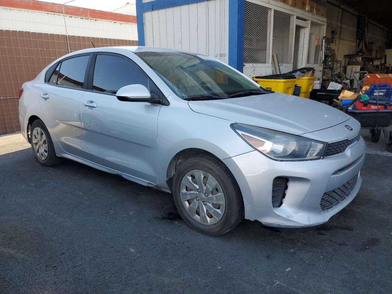 2018 Kia Rio Lx Серебряный vin: 3KPA24ABXJE094998