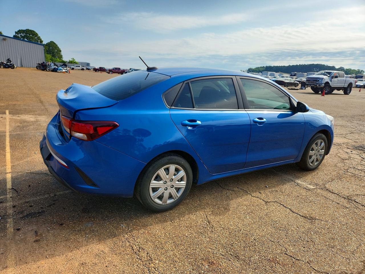 2022 Kia Rio S Blue vin: 3KPA24AD1NE431193