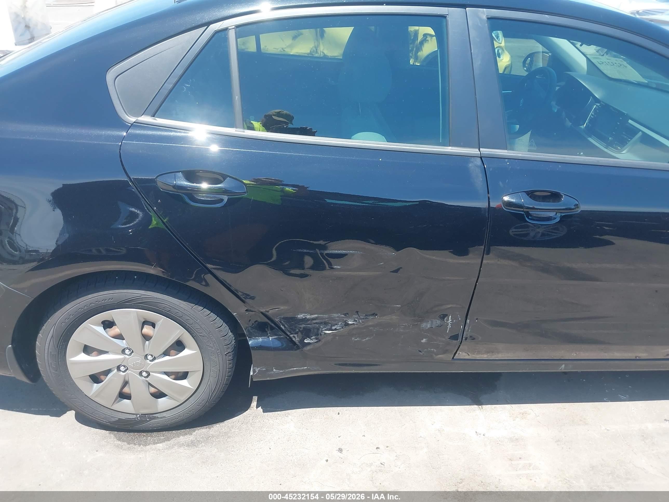 2020 Kia Rio S Black vin: 3KPA24AD4LE261036
