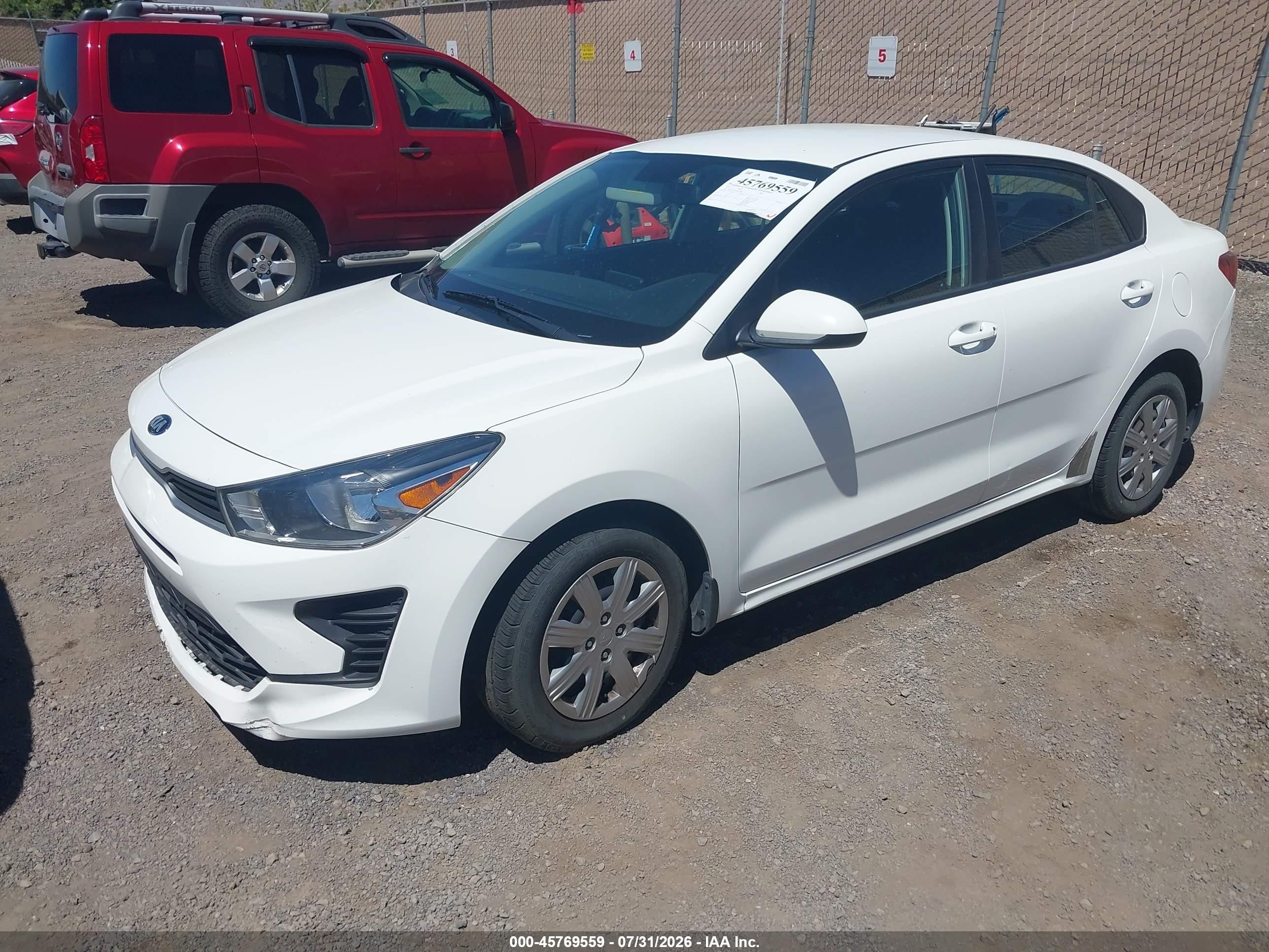 2021 Kia Rio S White vin: 3KPA24AD4ME385888