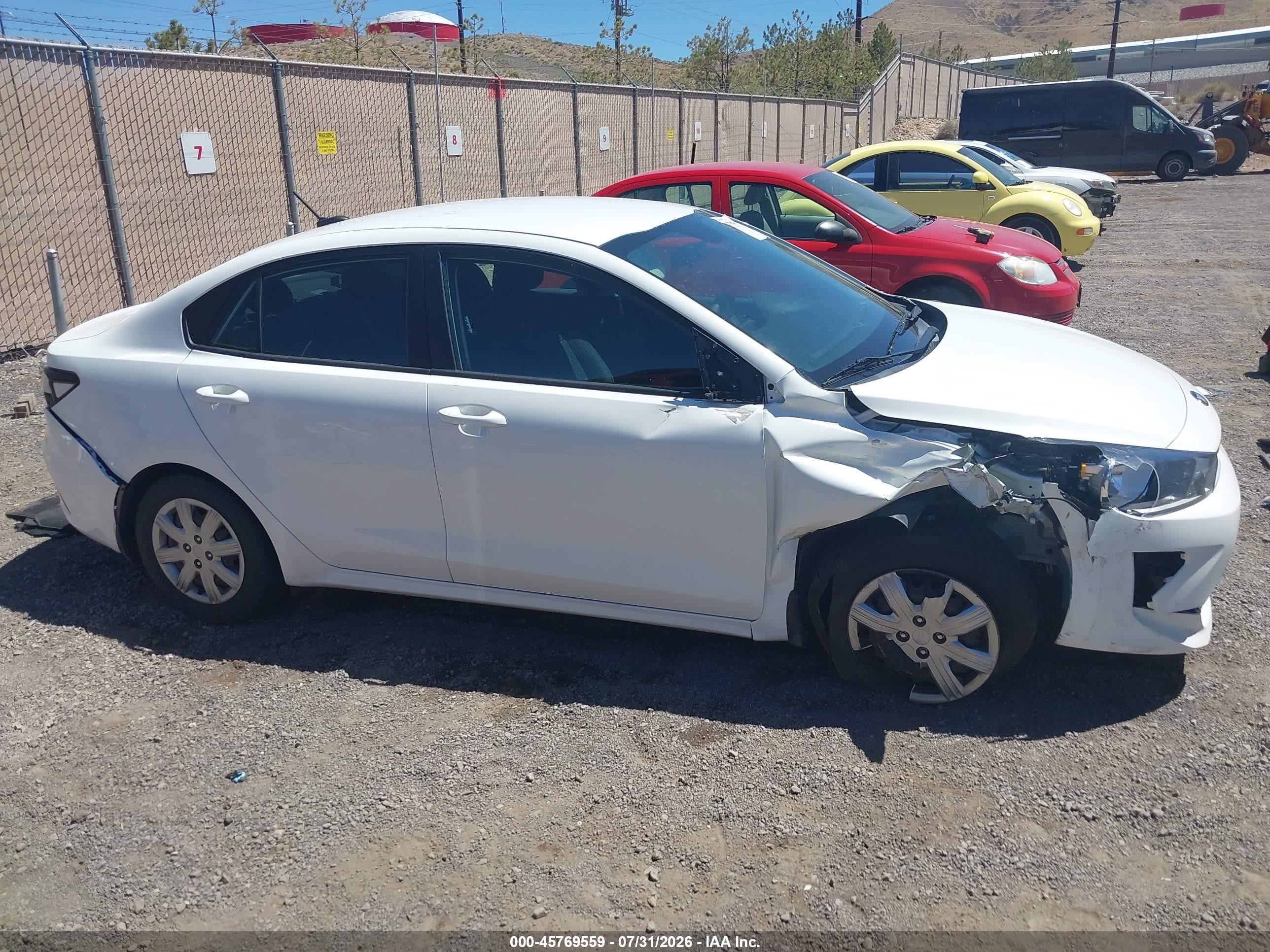 2021 Kia Rio S White vin: 3KPA24AD4ME385888