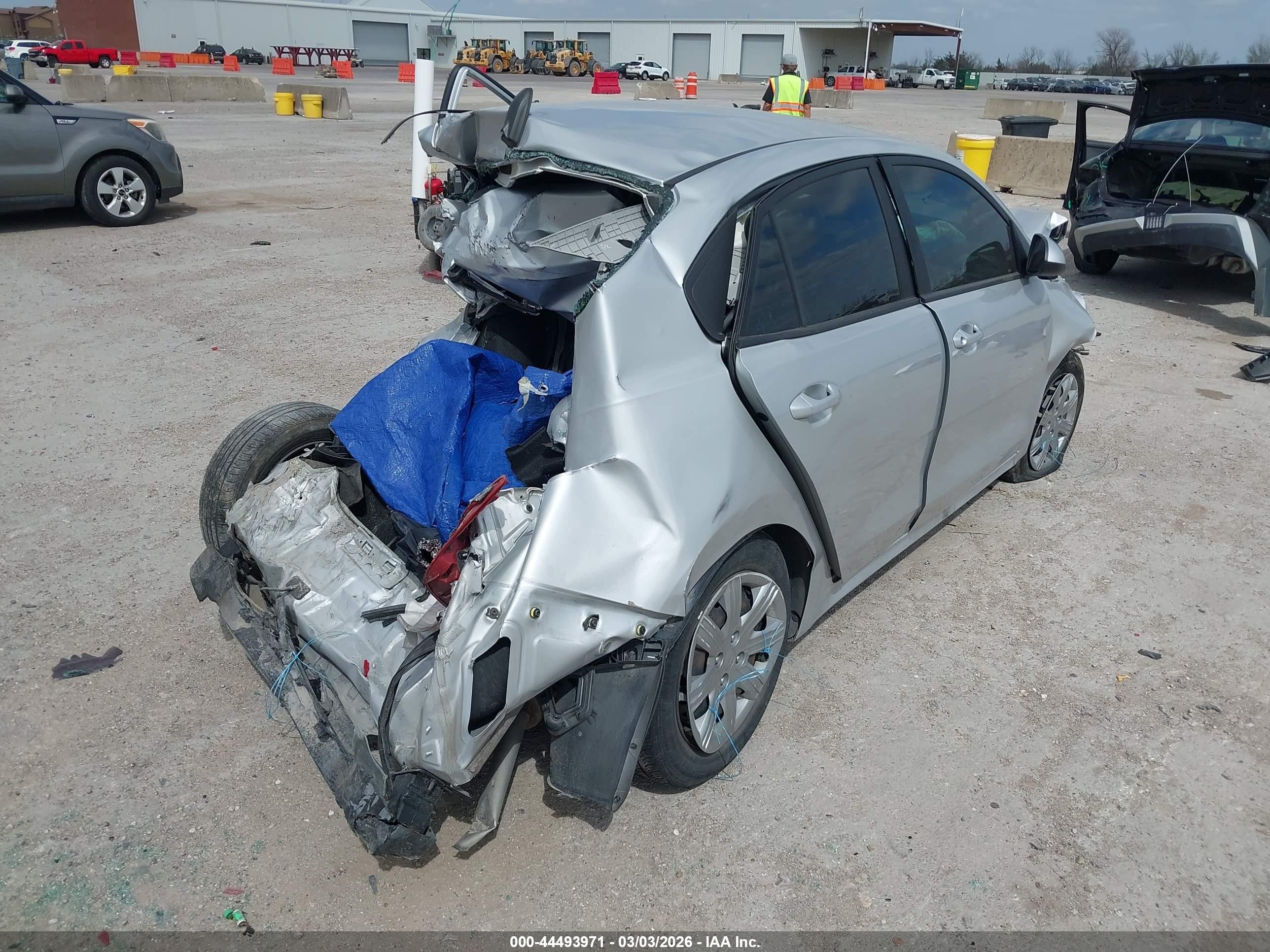 2022 Kia Rio Lx Silver vin: 3KPA24AD4NE445380