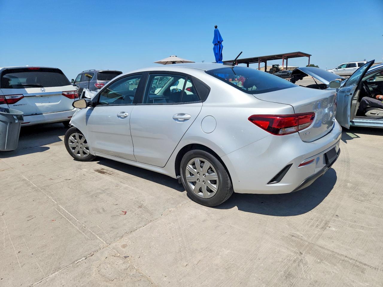 2023 Kia Rio S Серебряный vin: 3KPA24AD5PE596618