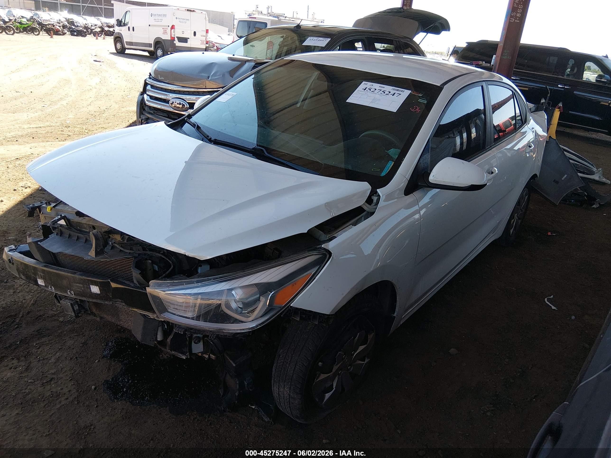 2020 Kia Rio S White vin: 3KPA24AD7LE312965
