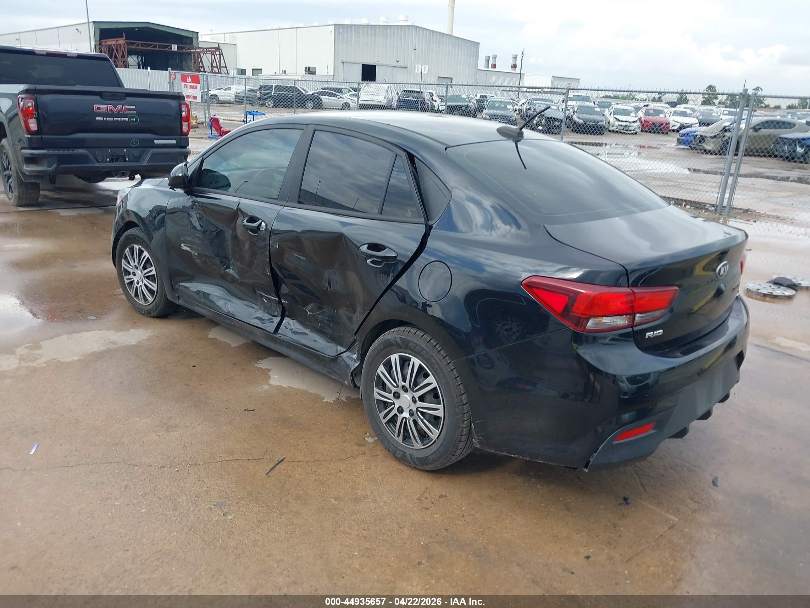 2020 Kia Rio S Black vin: 3KPA24AD8LE322789
