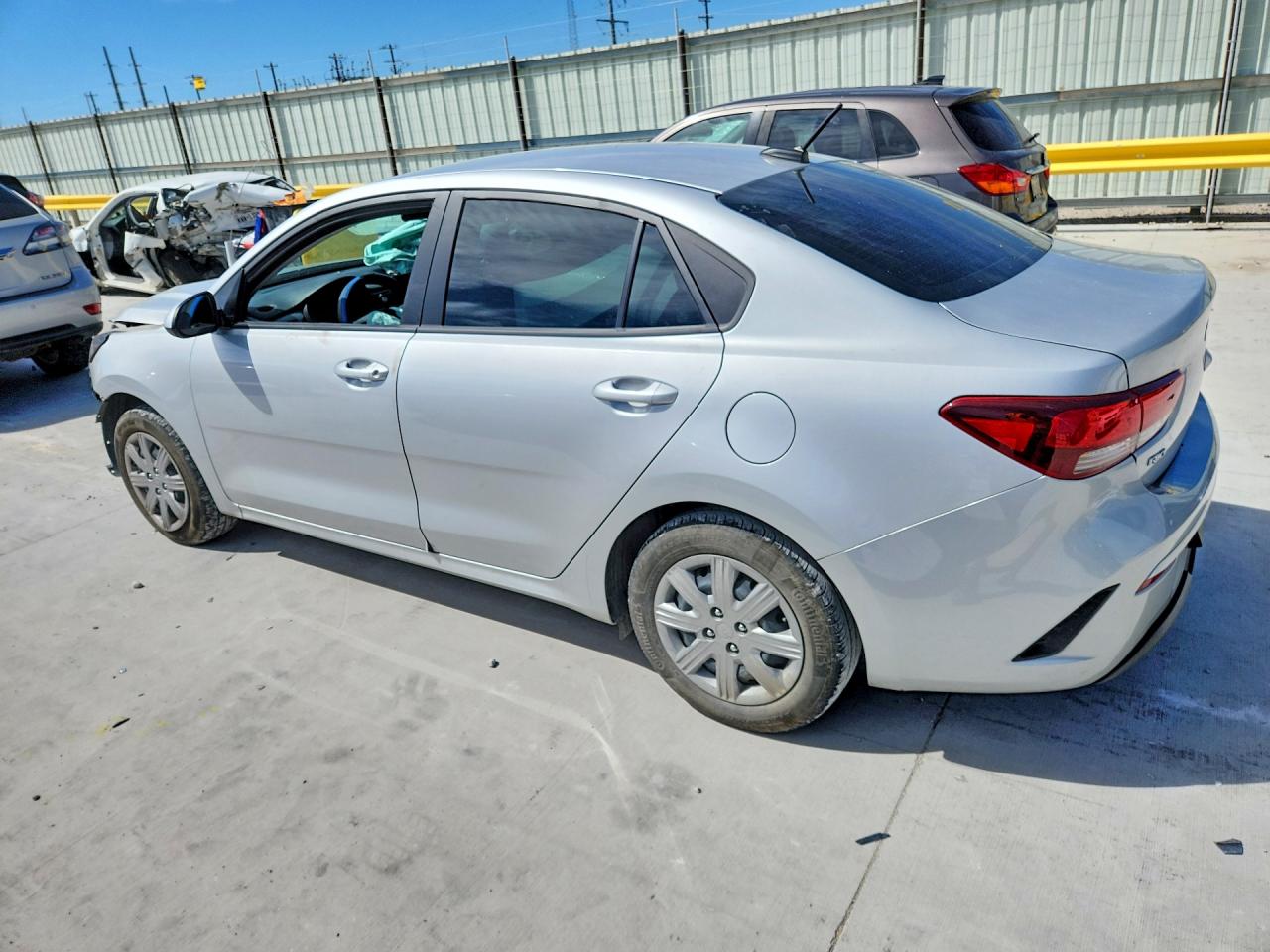 2023 Kia Rio Lx Silver vin: 3KPA24AD8PE554475