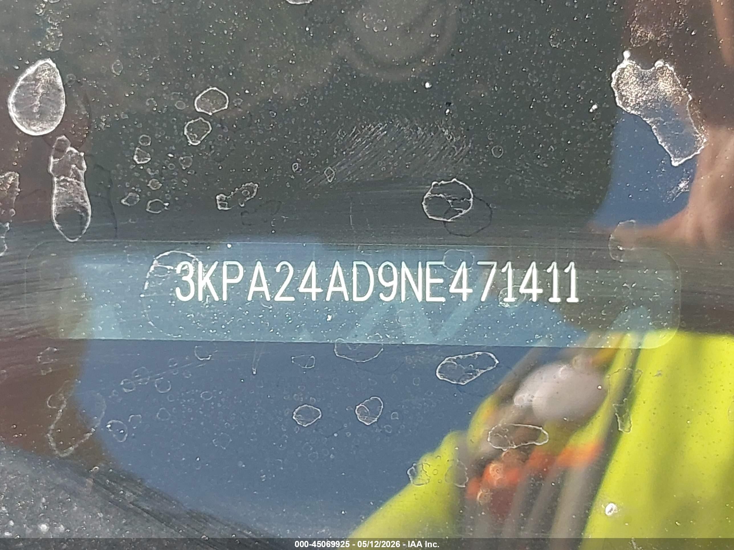 2022 Kia Rio S Red vin: 3KPA24AD9NE471411