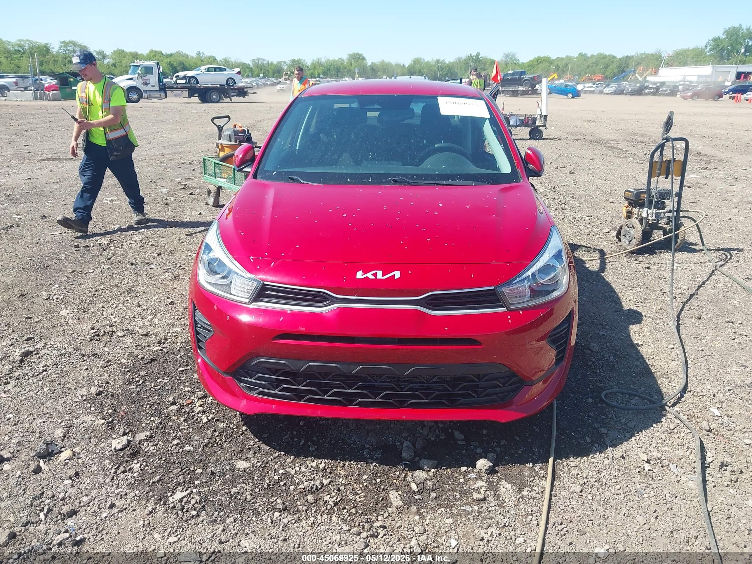 2022 Kia Rio S Red vin: 3KPA24AD9NE471411