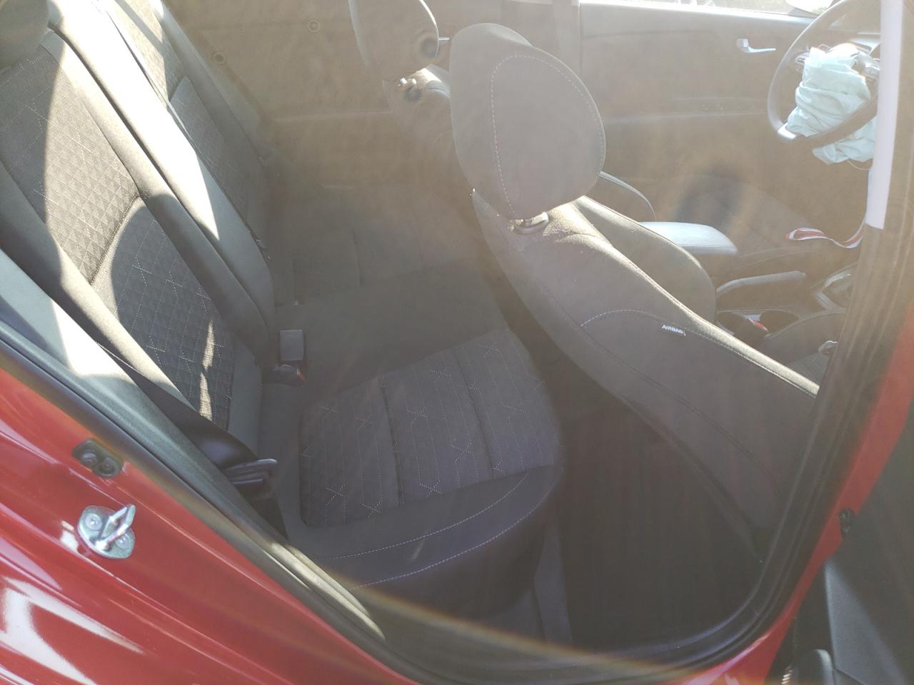2023 Kia Rio Lx Красный vin: 3KPA24AD9PE607796