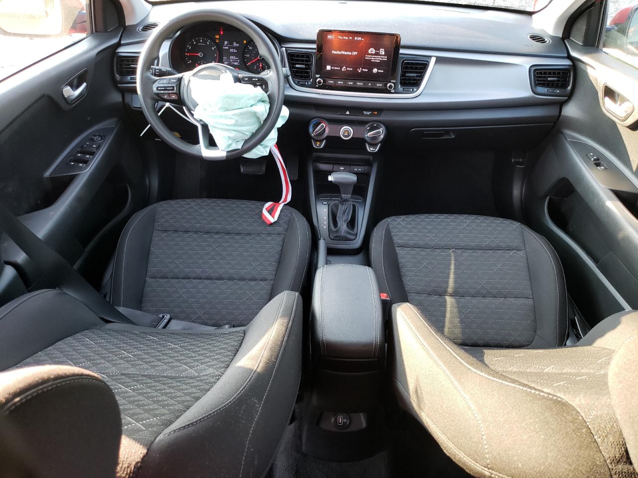 2023 Kia Rio Lx Красный vin: 3KPA24AD9PE607796