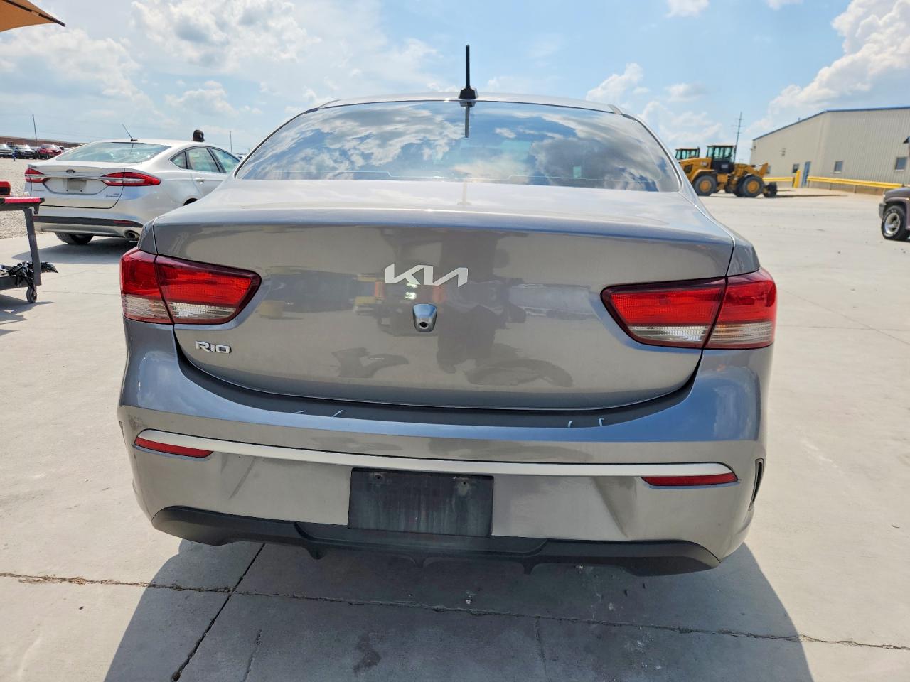 2023 Kia Rio S Silver vin: 3KPA24ADXPE623070