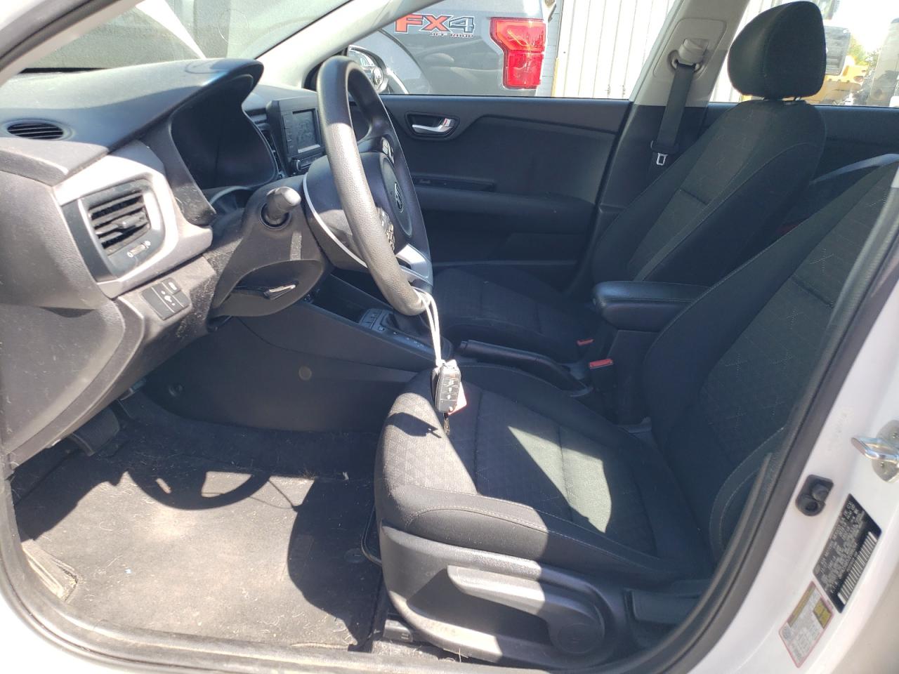 2018 Kia Rio Lx White vin: 3KPA25AB5JE086264