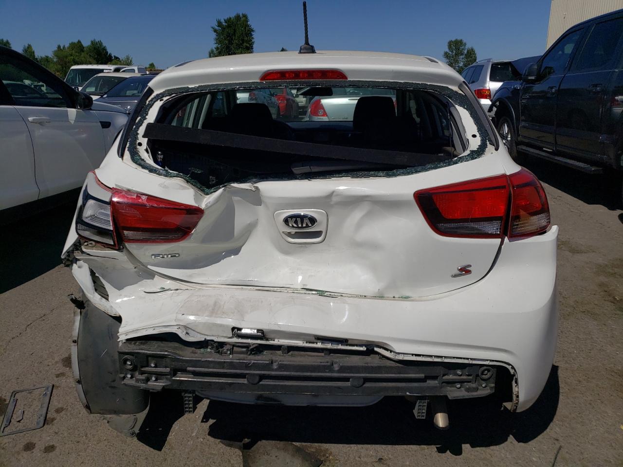 2018 Kia Rio Lx White vin: 3KPA25AB5JE086264