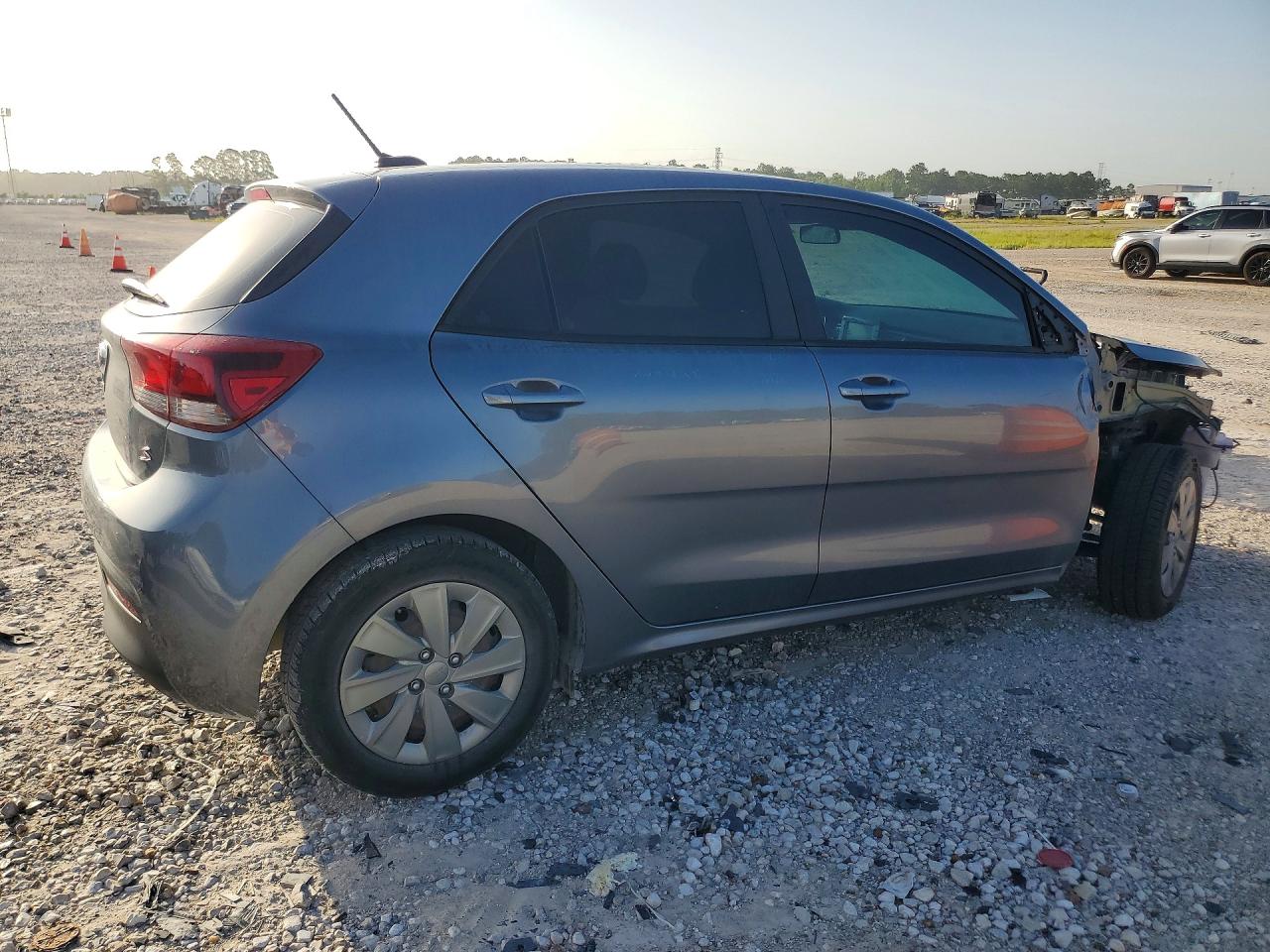 2020 Kia Rio 5-door S Gray vin: 3KPA25AD0LE334442