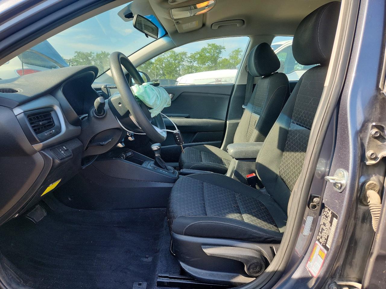 2020 Kia Rio 5-door S Gray vin: 3KPA25AD3LE274351