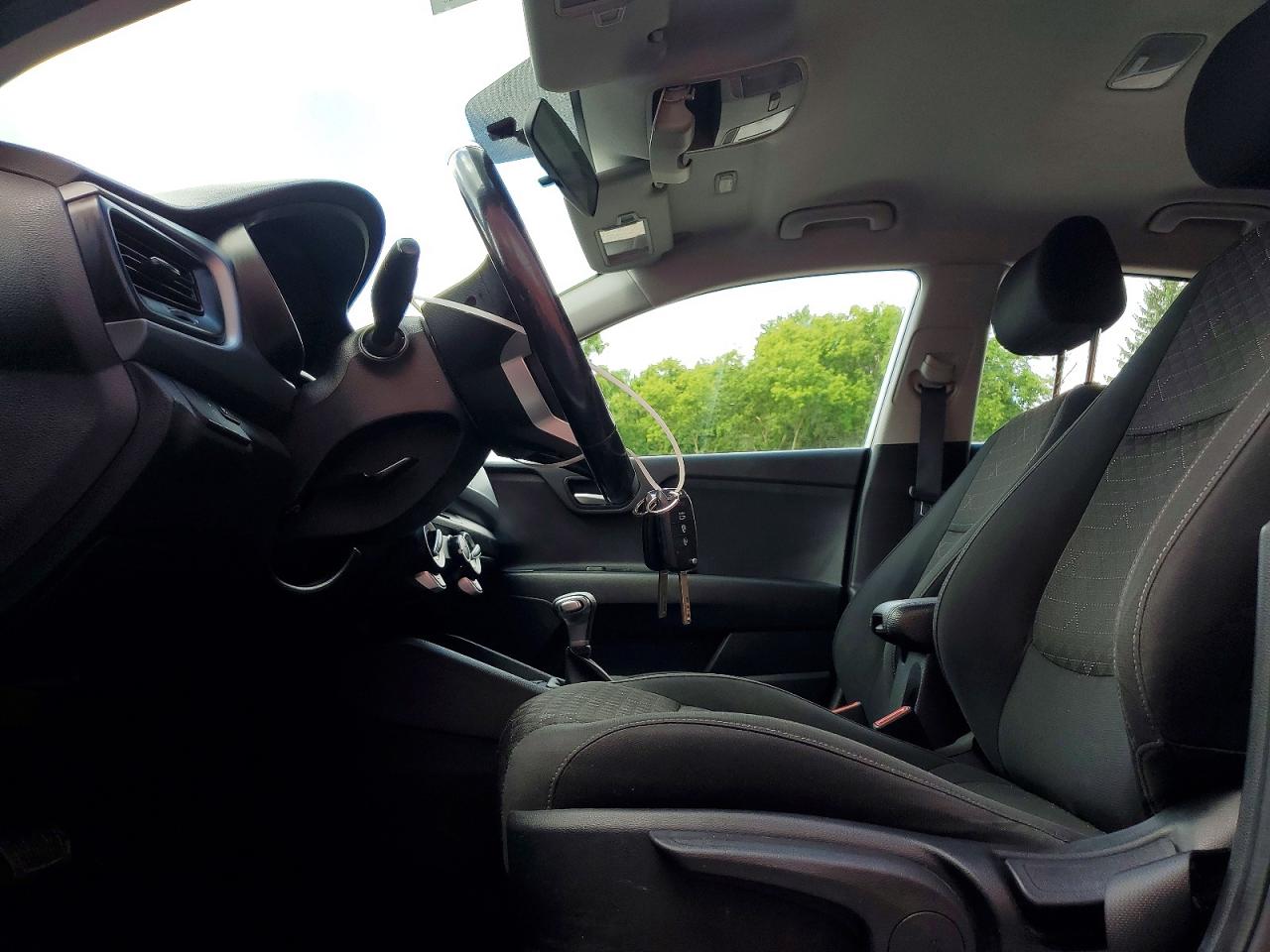 2021 Kia Rio S Silver vin: 3KPA25AD9ME397072