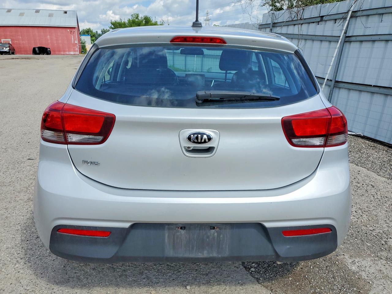2021 Kia Rio S Silver vin: 3KPA25AD9ME397072