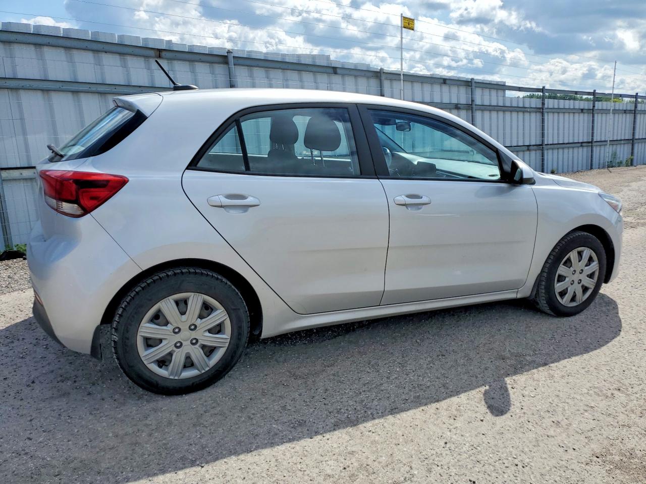 2021 Kia Rio S Silver vin: 3KPA25AD9ME397072