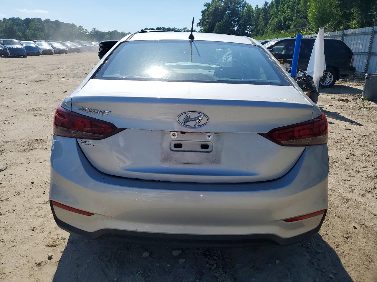 2019 Hyundai Accent Se Silver vin: 3KPC24A30KE073404