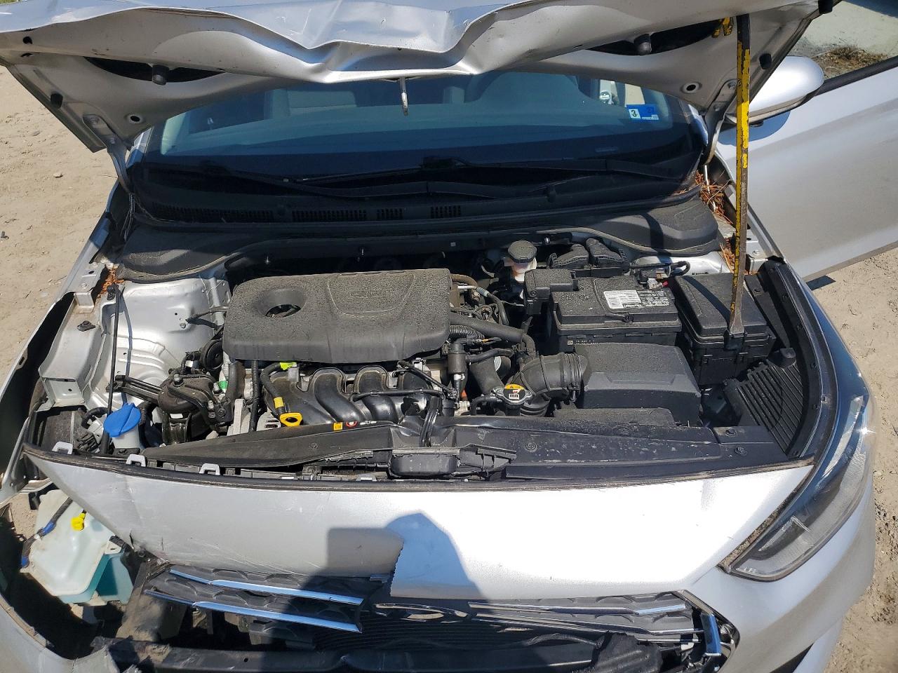 2019 Hyundai Accent Se Silver vin: 3KPC24A30KE073404