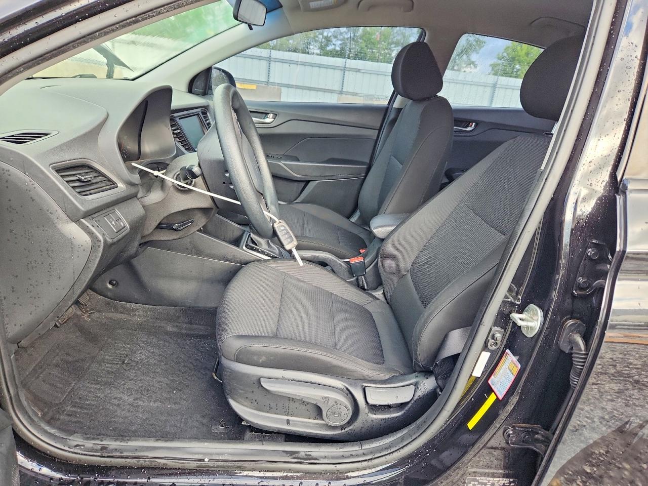 2018 Hyundai Accent Sel Black vin: 3KPC24A32JE026826