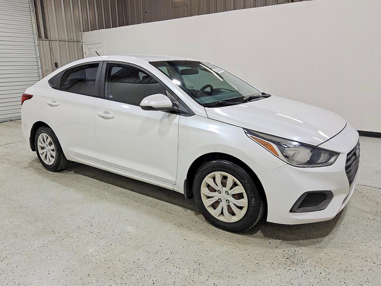 2019 Hyundai Accent Se White vin: 3KPC24A32KE062548