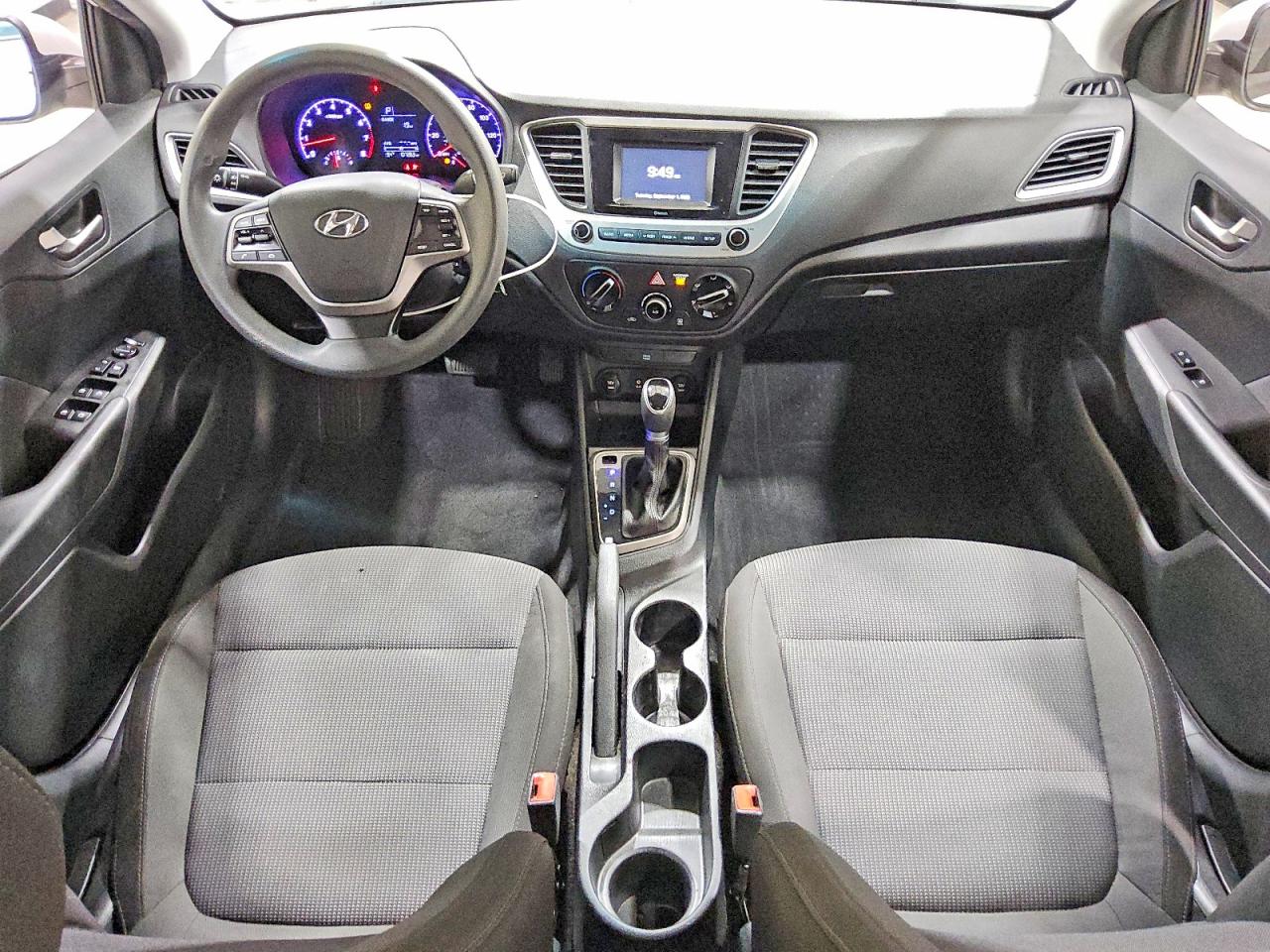 2019 Hyundai Accent Se White vin: 3KPC24A32KE062548