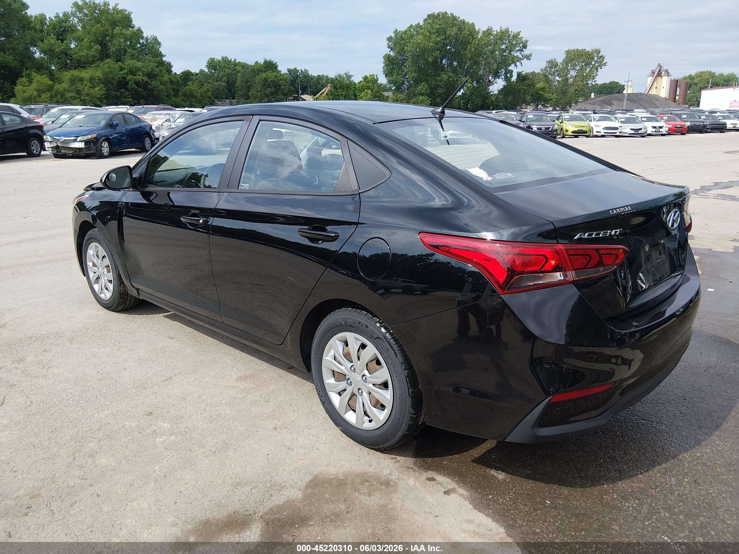 2018 Hyundai Accent Se Черный vin: 3KPC24A33JE033932