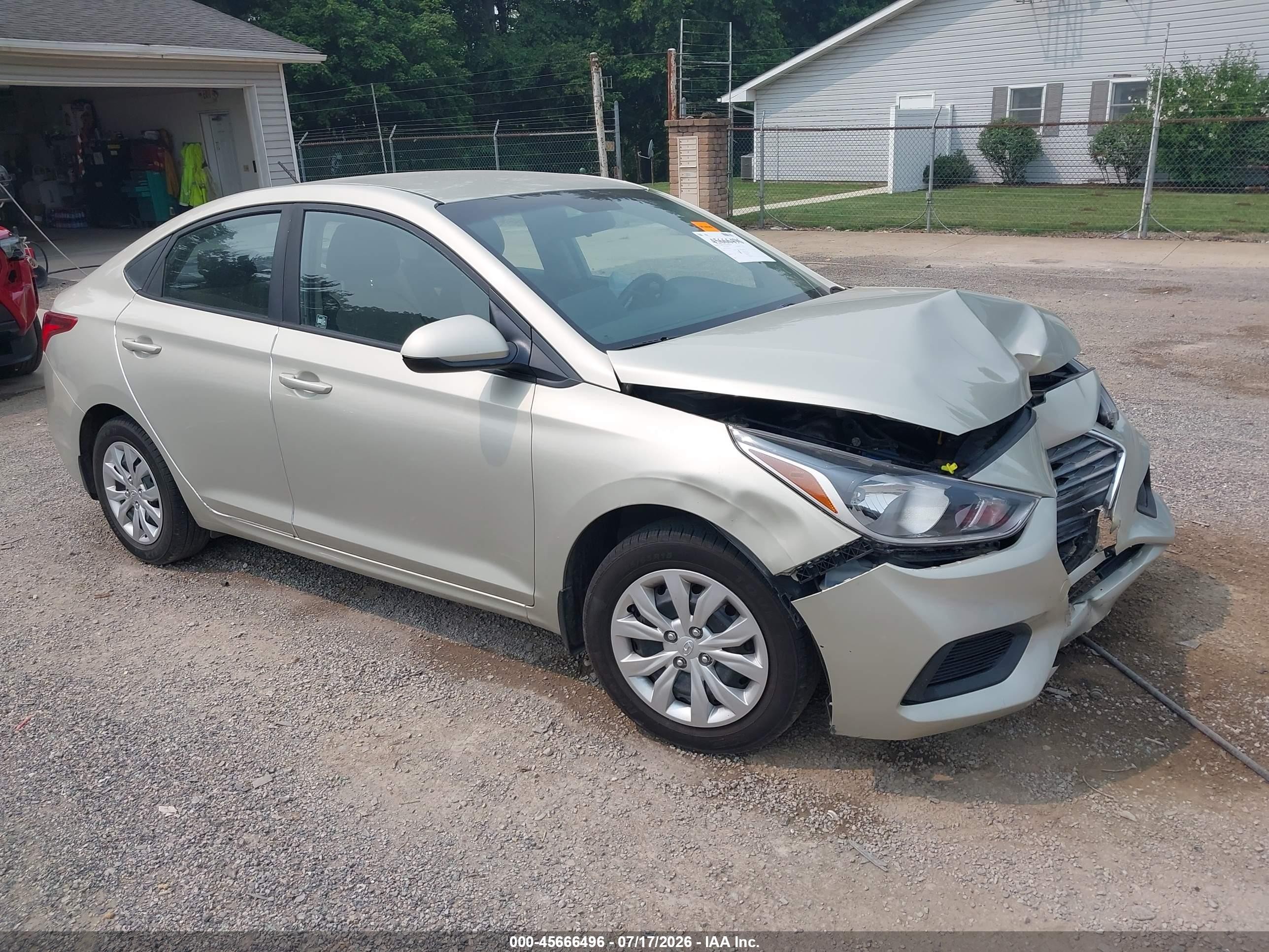 2018 Hyundai Accent Se Gold vin: 3KPC24A33JE034451