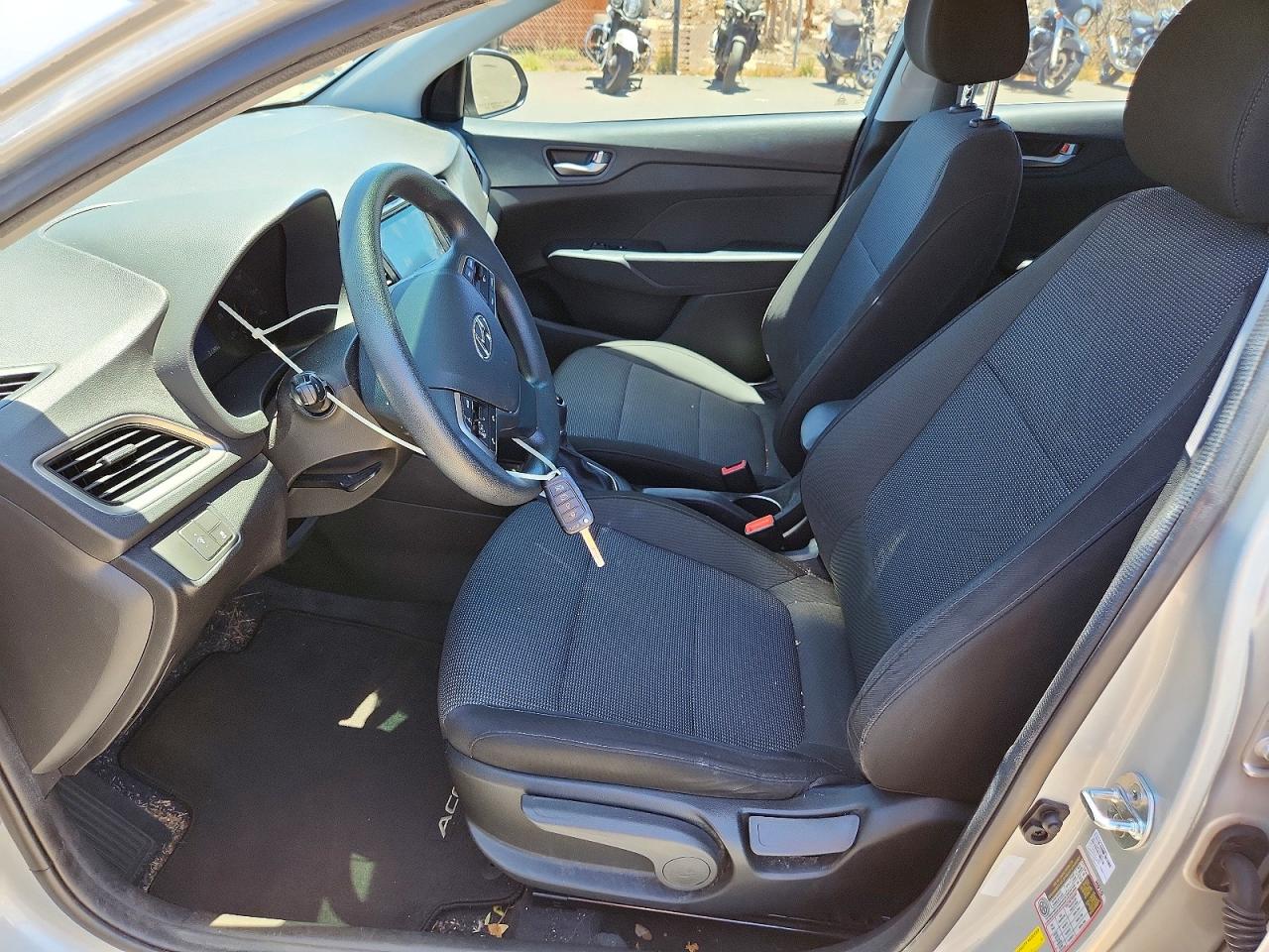 2019 Hyundai Accent Sel Серый vin: 3KPC24A34KE041751