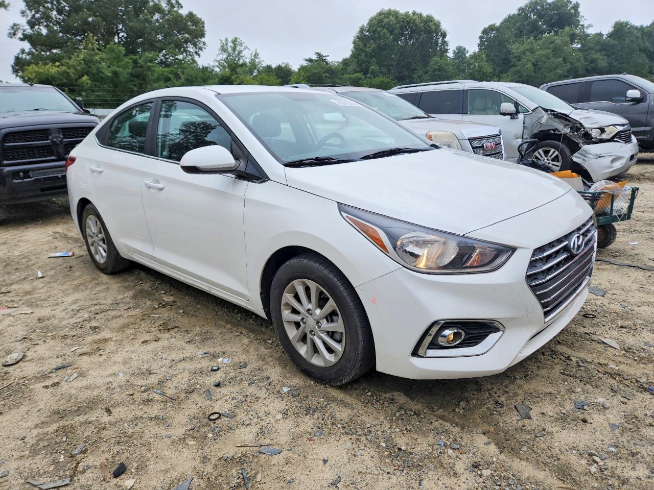 2019 Hyundai Accent Sel White vin: 3KPC24A35KE044044