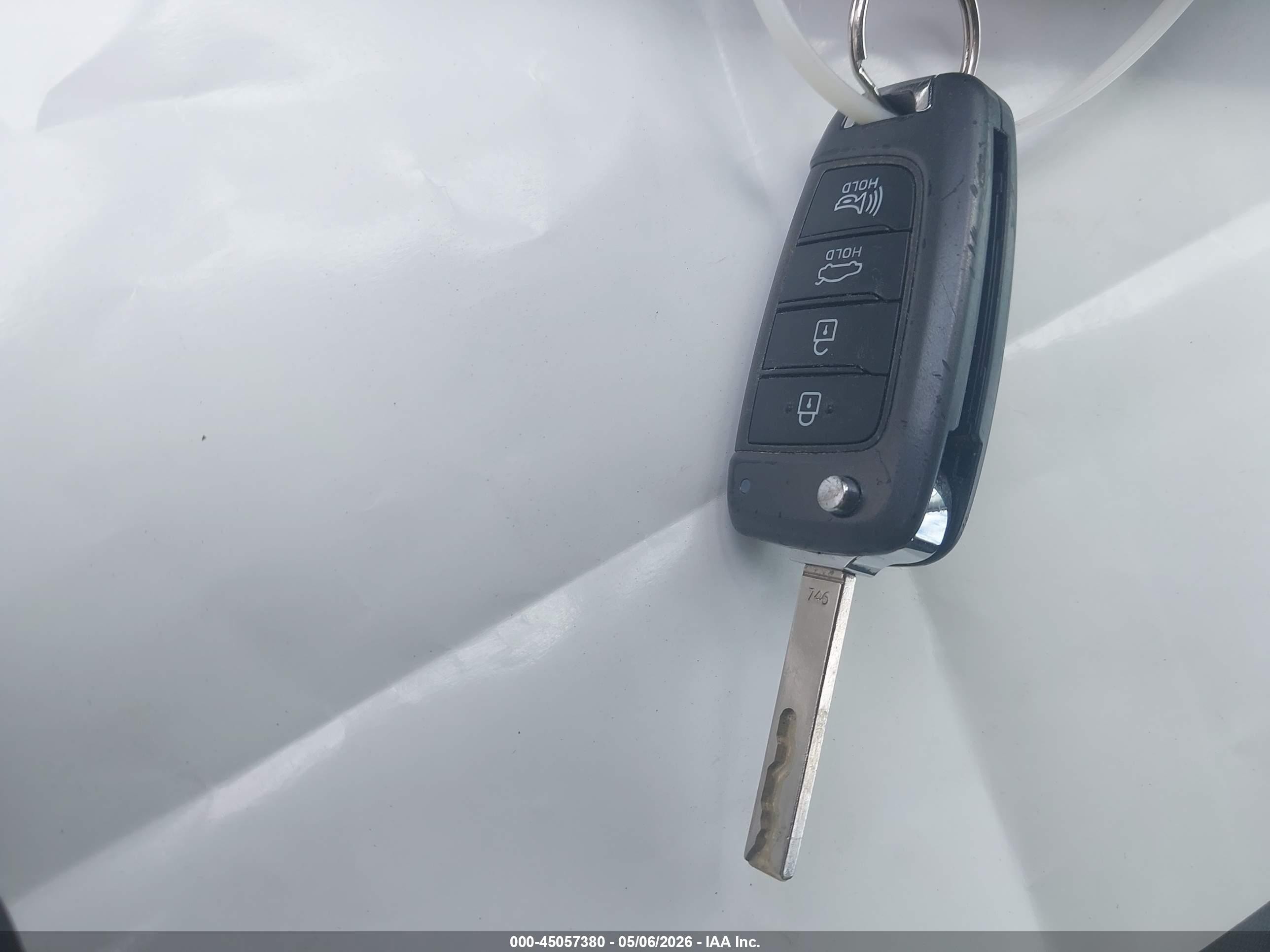 2019 Hyundai Accent Se Белый vin: 3KPC24A36KE038799
