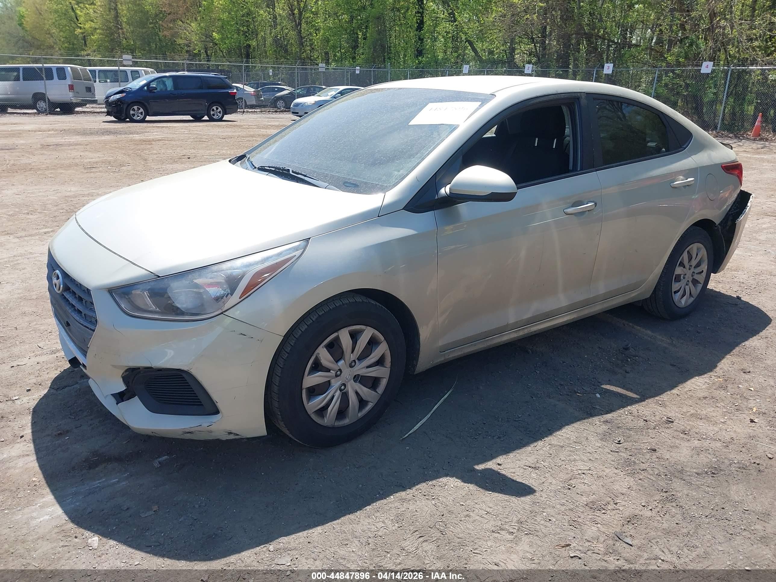 2018 Hyundai Accent Se Champagne vin: 3KPC24A38JE013594