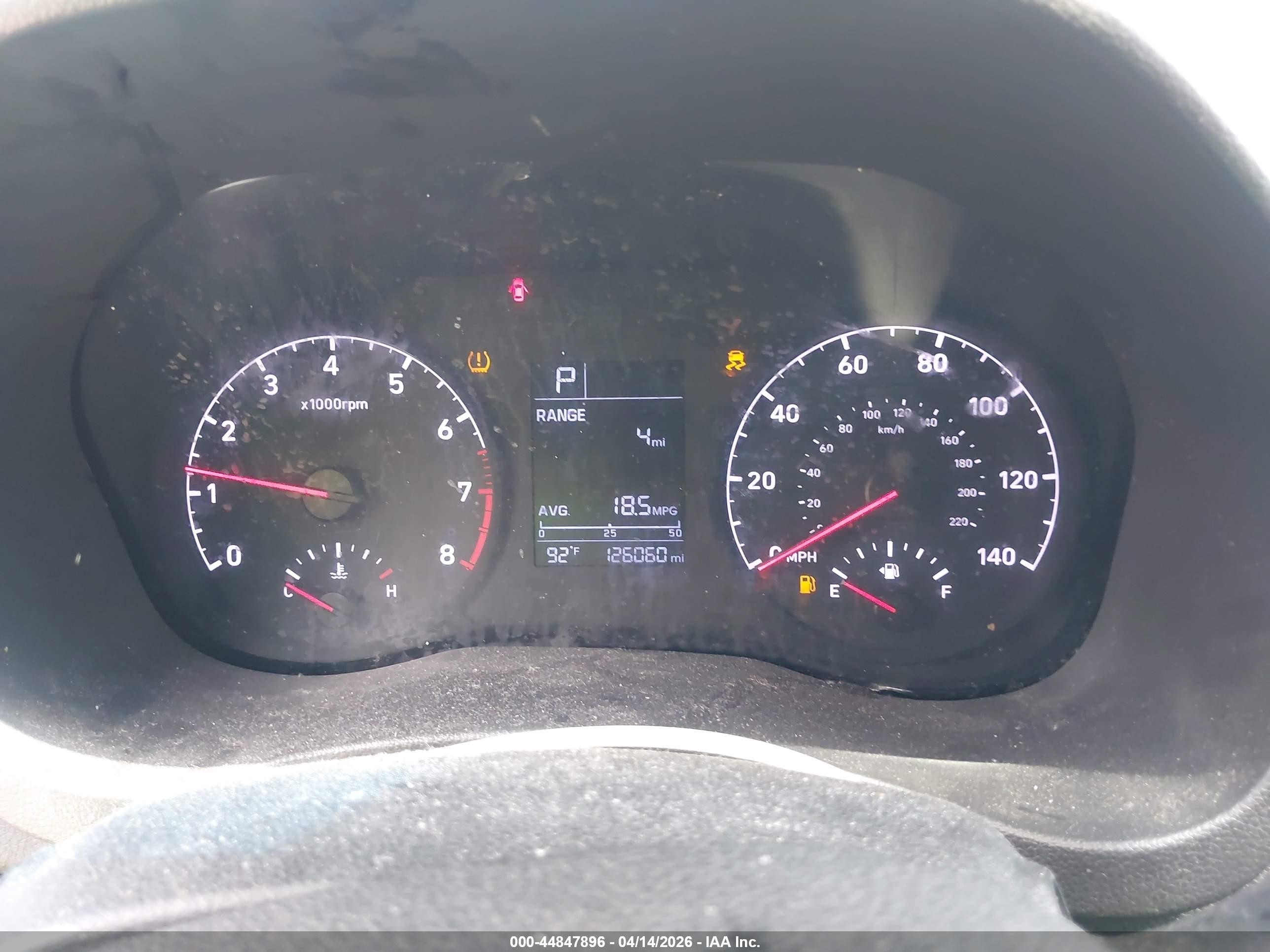 2018 Hyundai Accent Se Champagne vin: 3KPC24A38JE013594