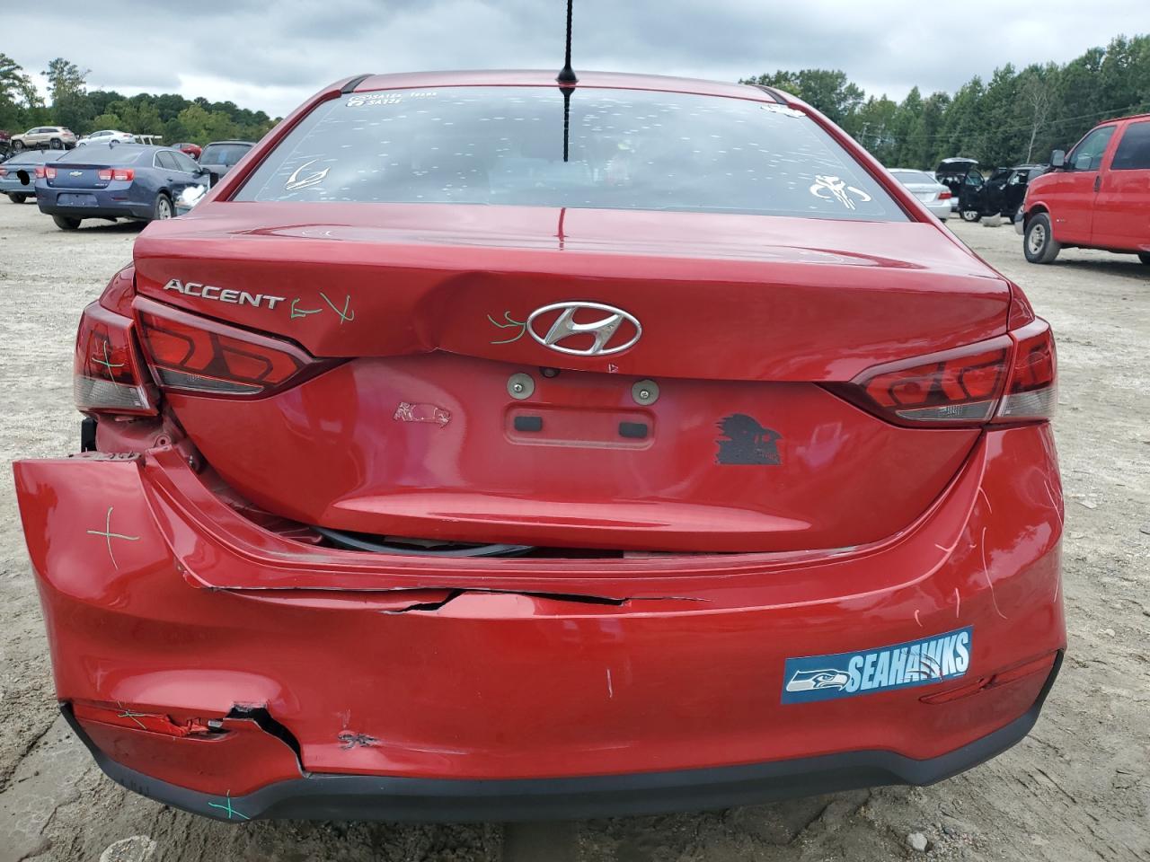 2018 Hyundai Accent Se Красный vin: 3KPC24A39JE015399