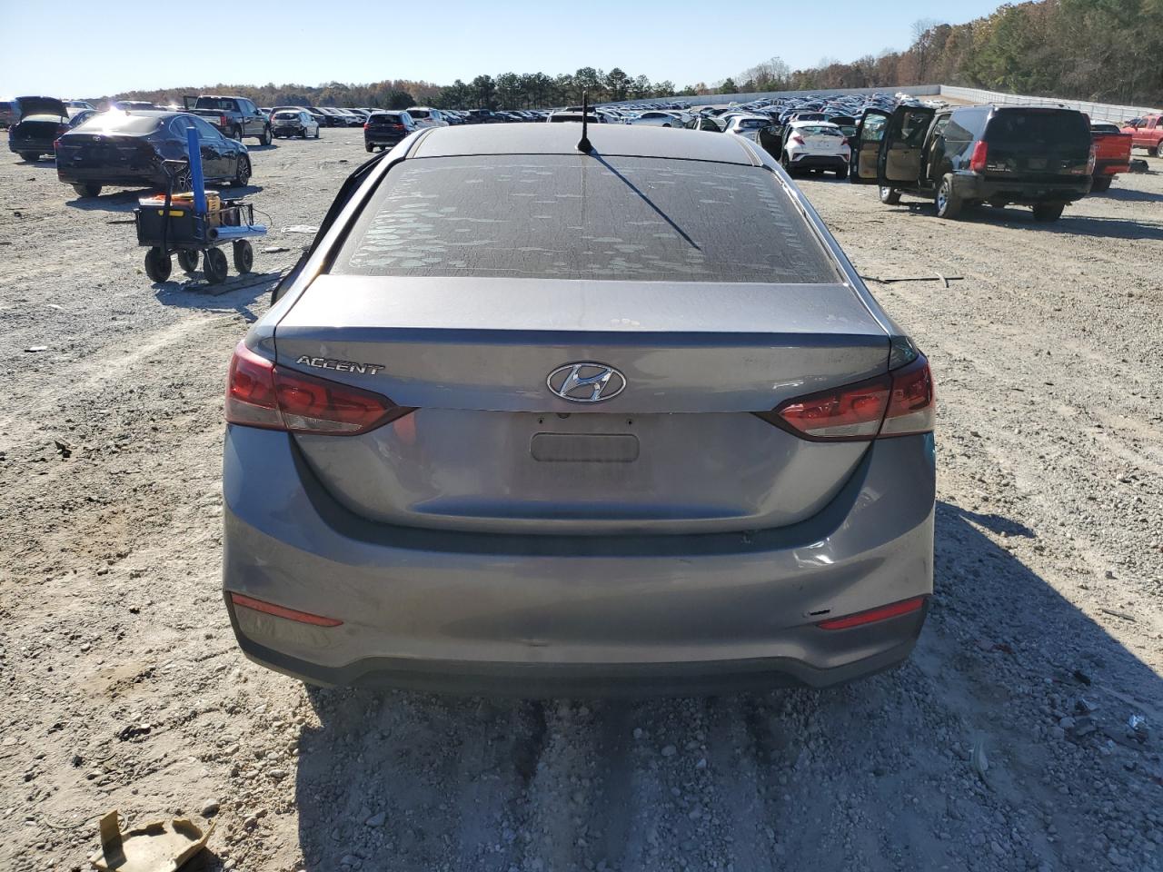 2018 Hyundai Accent Se Серый vin: 3KPC24A3XJE026489