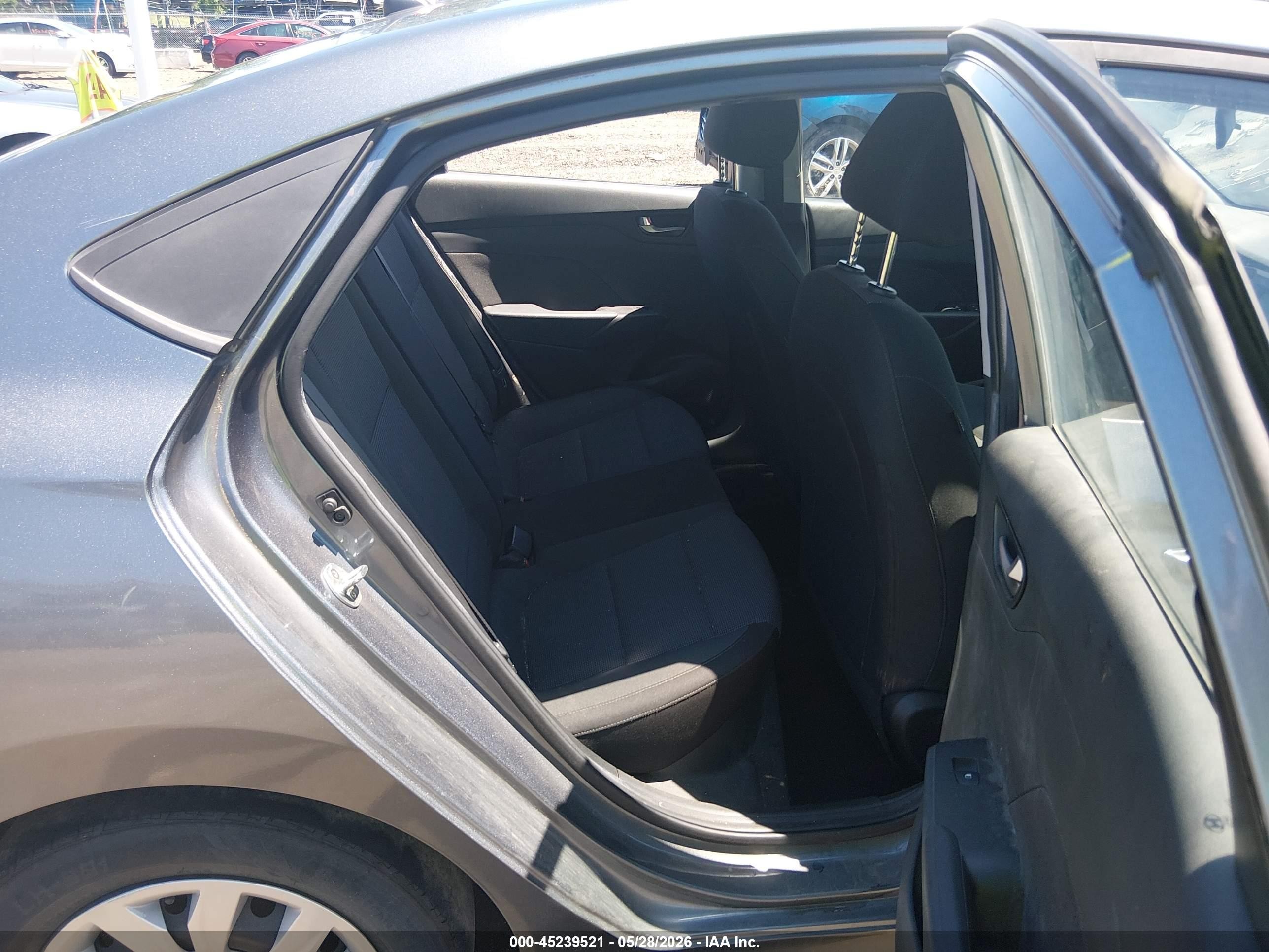 2020 Hyundai Accent Se Gray vin: 3KPC24A60LE099111