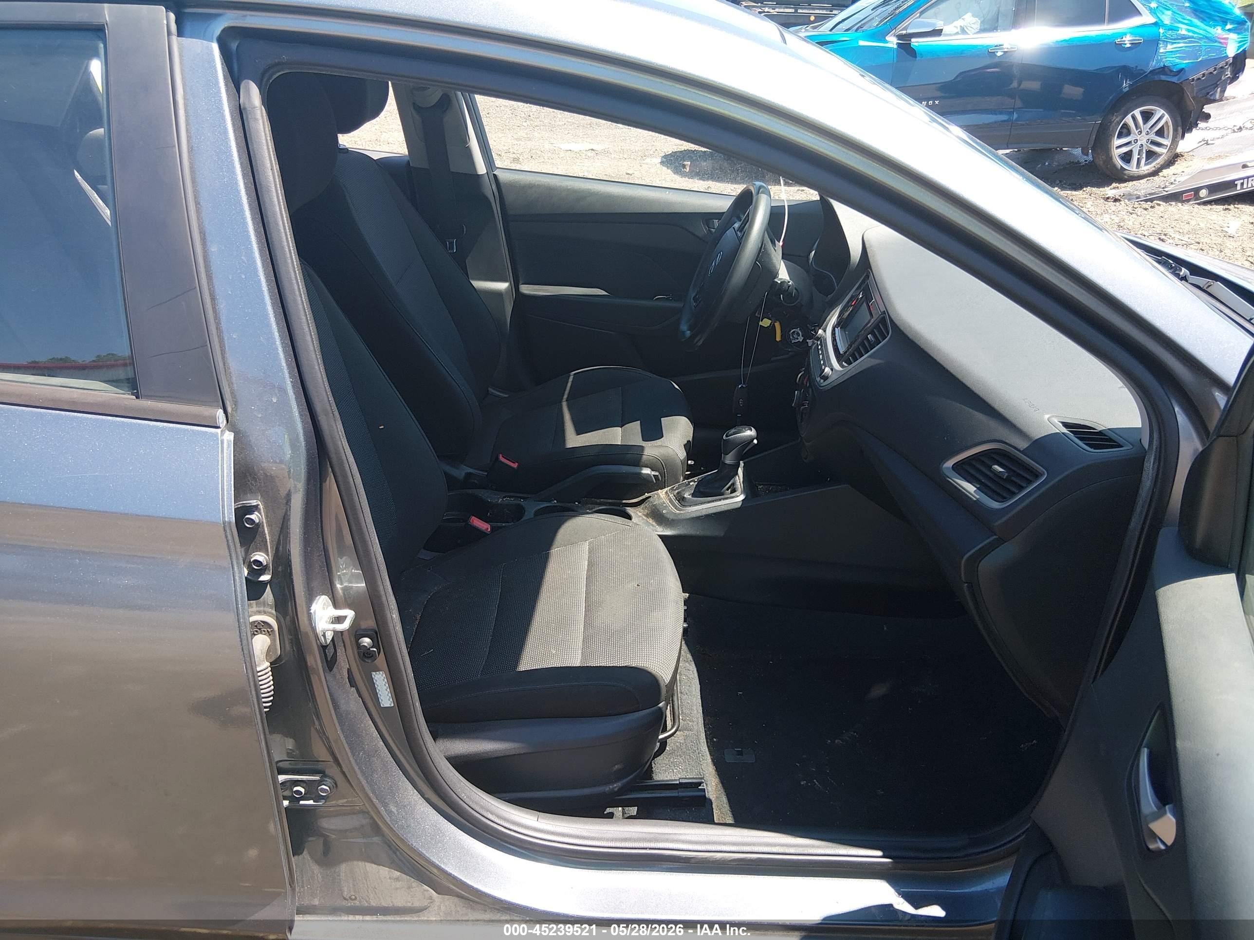 2020 Hyundai Accent Se Gray vin: 3KPC24A60LE099111