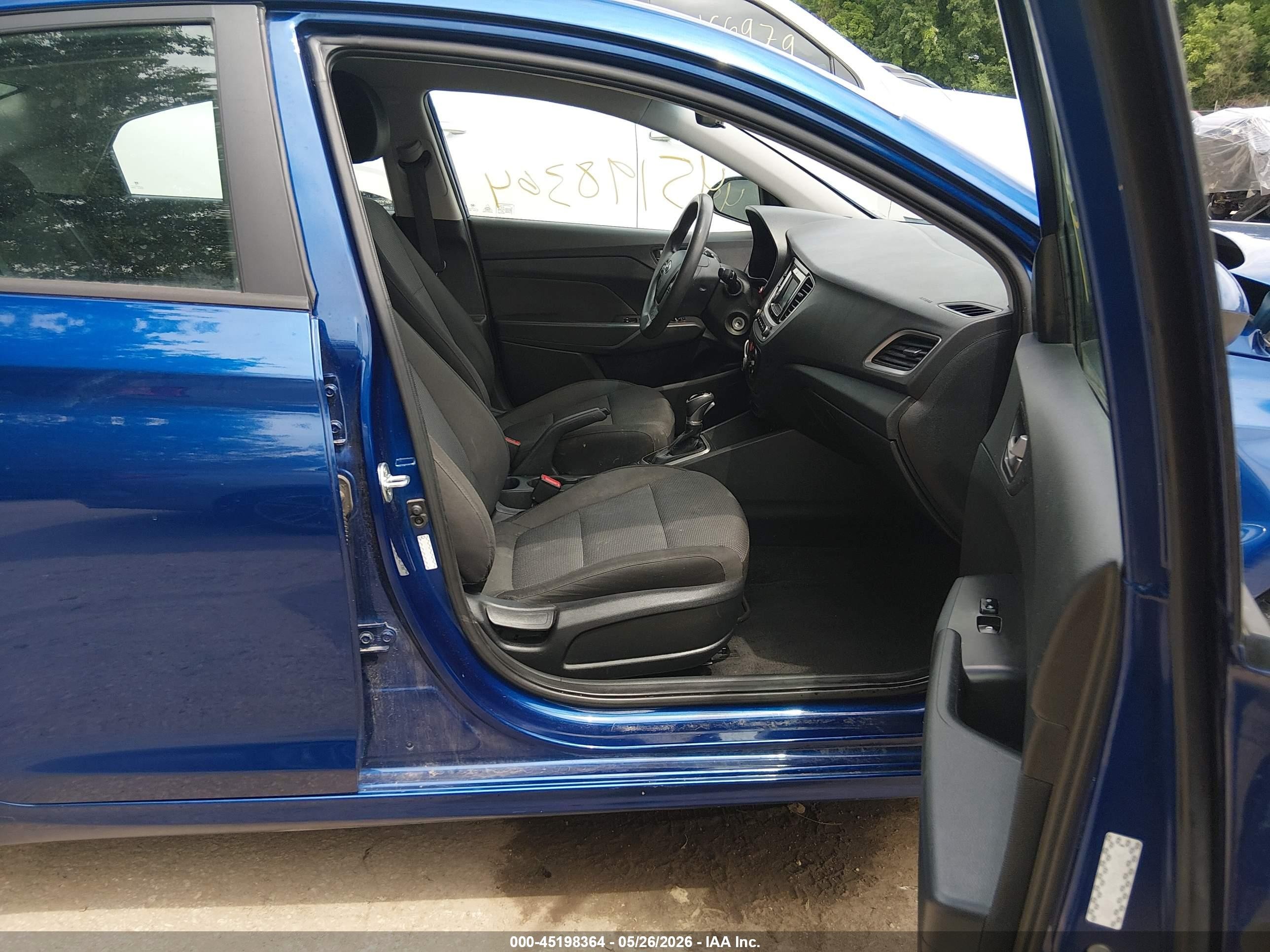 2021 Hyundai Accent Se Blue vin: 3KPC24A60ME149880