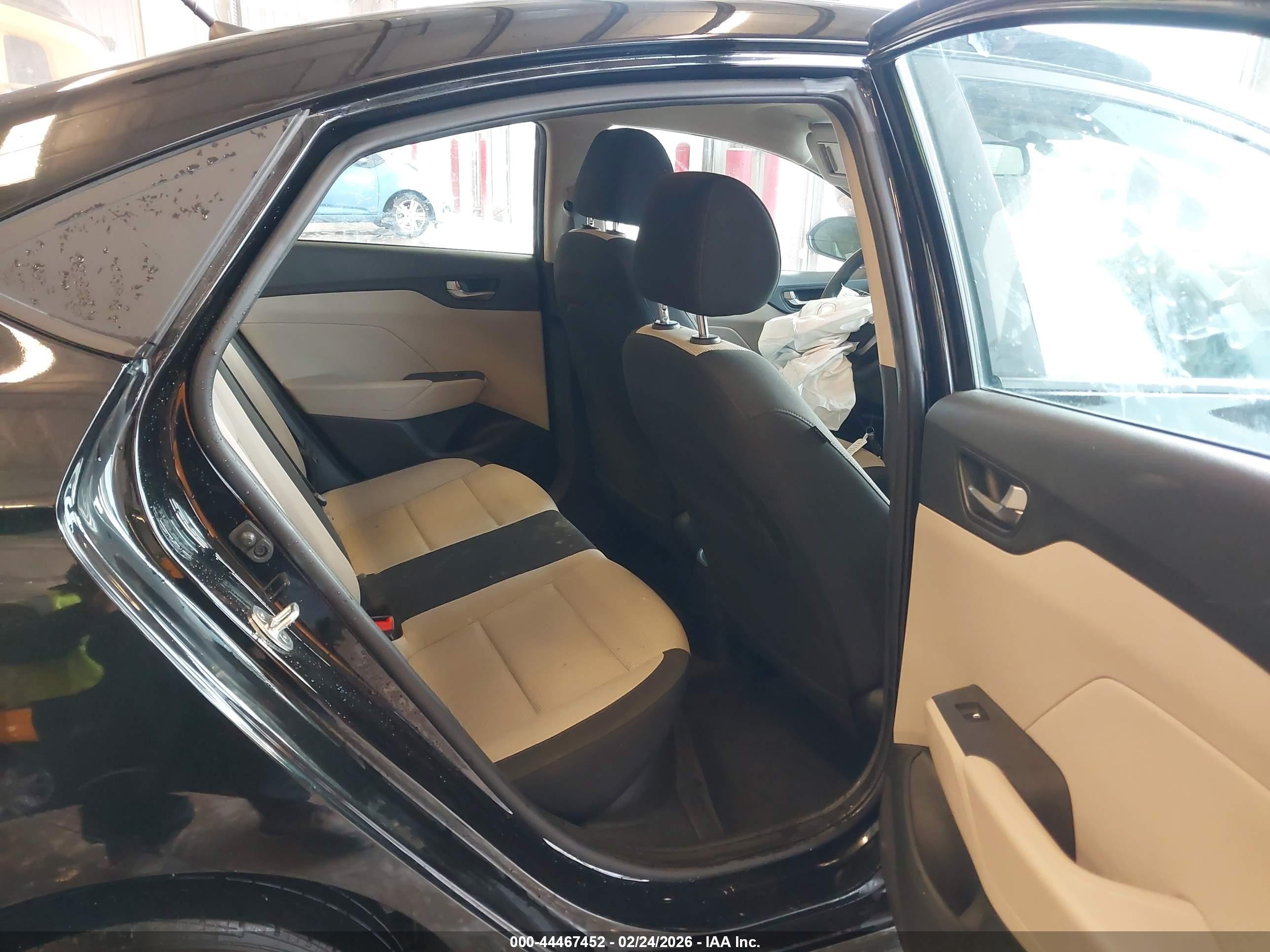 2022 Hyundai Accent Se Black vin: 3KPC24A60NE168978