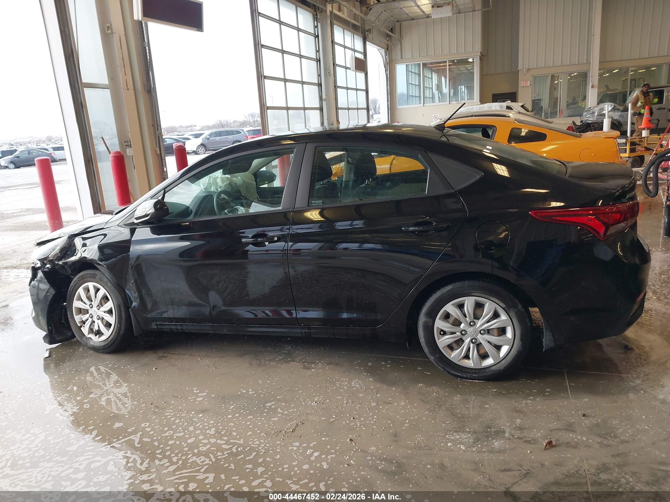 2022 Hyundai Accent Se Black vin: 3KPC24A60NE168978