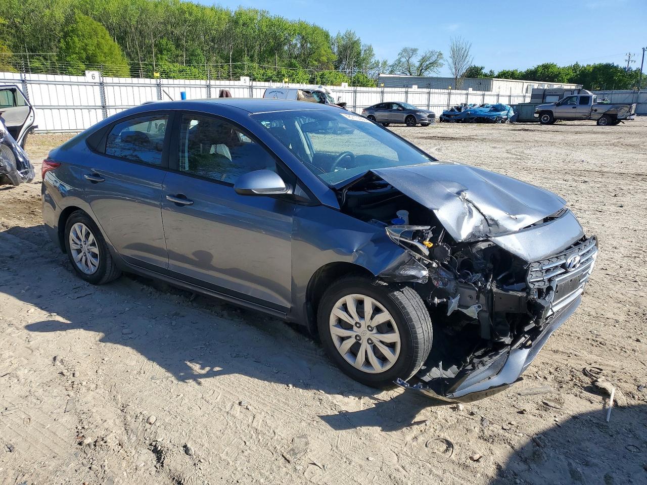 2020 Hyundai Accent Se Gray vin: 3KPC24A62LE103370
