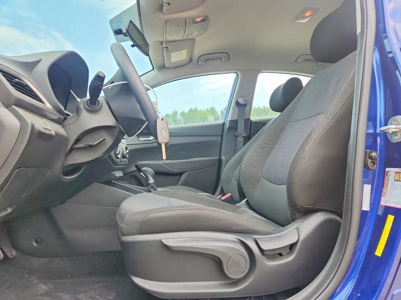 2021 Hyundai Accent Se Синий vin: 3KPC24A62ME133647