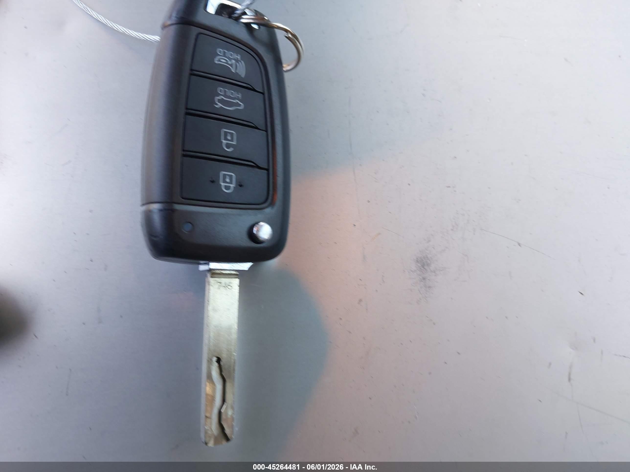 2022 Hyundai Accent Se Red vin: 3KPC24A62NE182770
