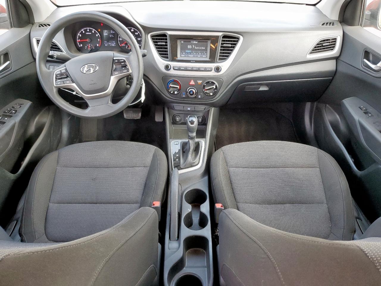 2022 Hyundai Accent Se Red vin: 3KPC24A63NE182728